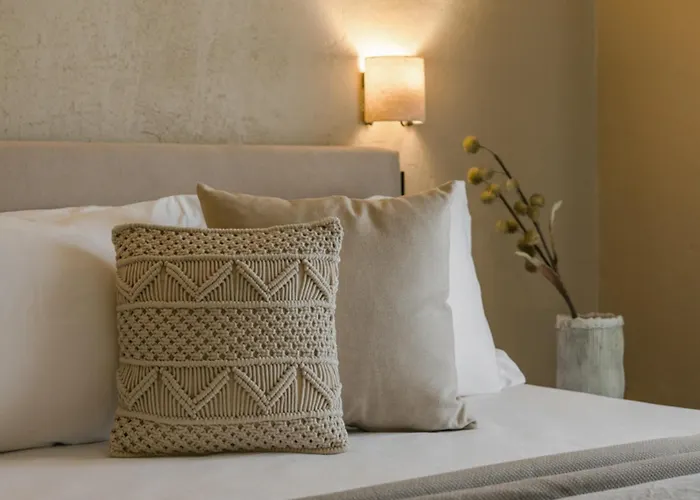 Hotel Nomade Agora - Town Centre, Kefalonia - Private Balconies *