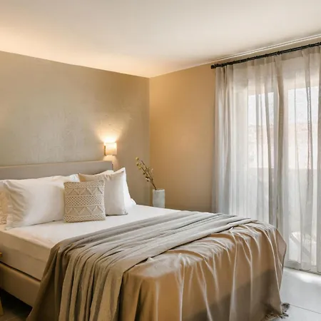 Hotel Nomade Agora - Town Centre, Kefalonia - Private Balconies *
