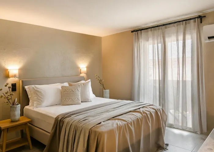 Hotel Nomade Agora - Town Centre, Kefalonia - Private Balconies *