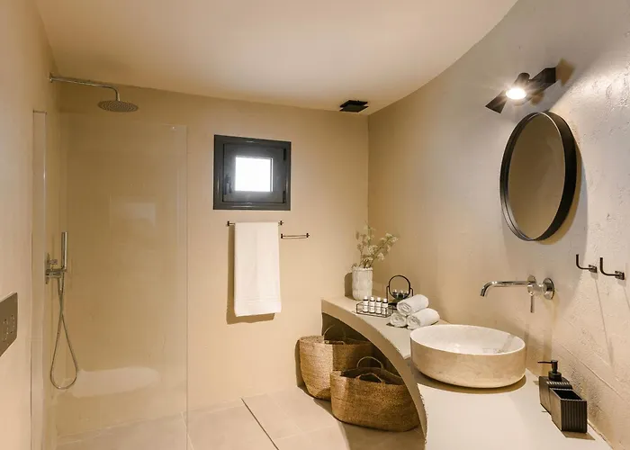 Nomade Agora - Town Centre, Kefalonia - Private Balconies Hotel *